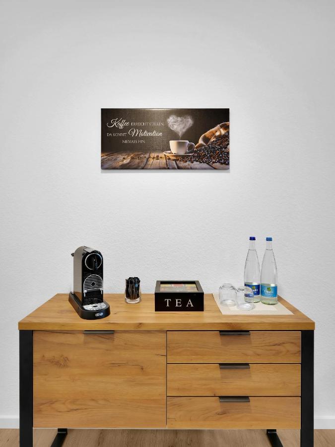 Inhome Studio Apartment - Kueche - Parken - Tv Σβέμπις Χαλ Εξωτερικό φωτογραφία